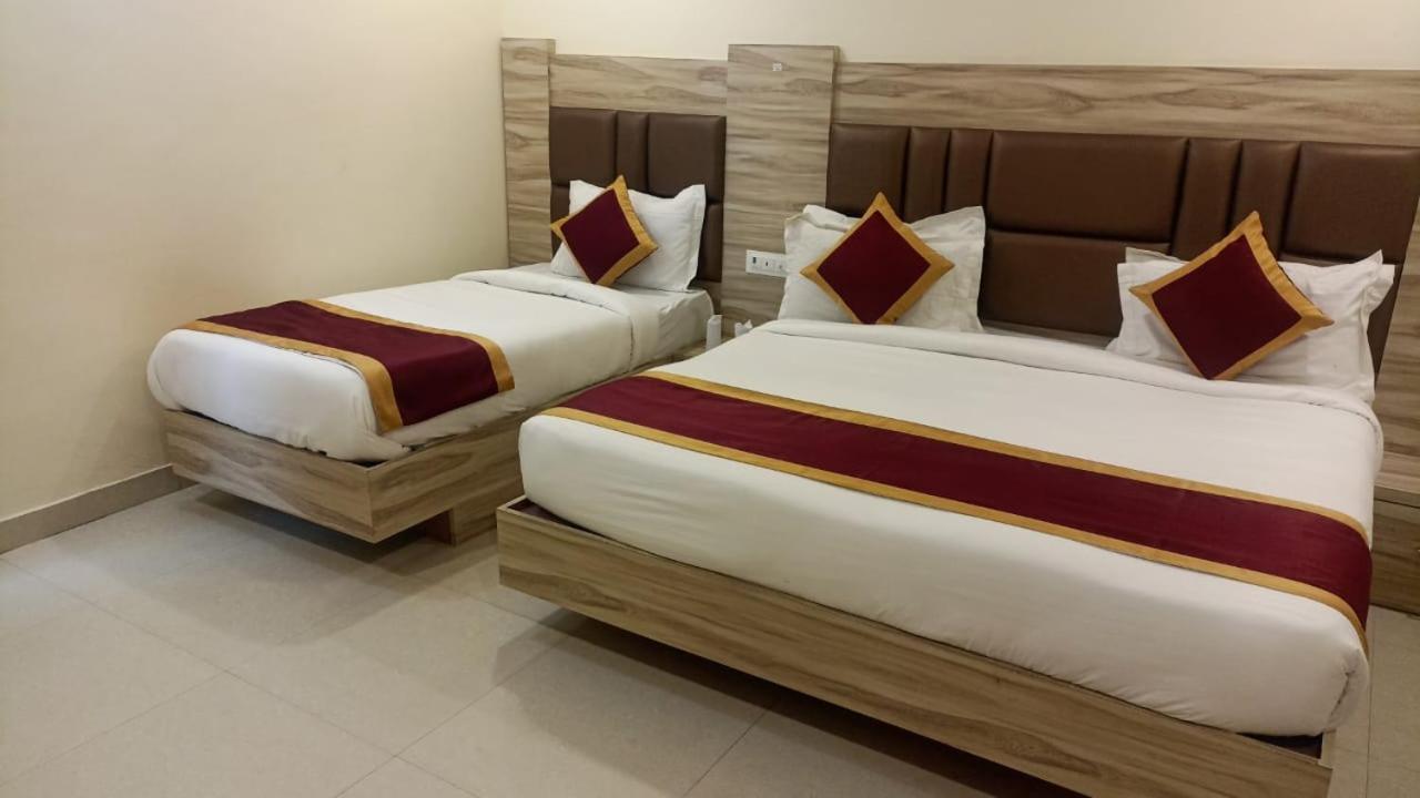 Shri Vasudev Dham